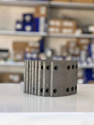 لنت كفشكي ترمز عقب M4